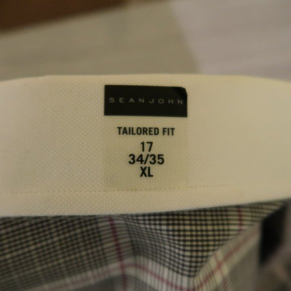 Sean John Tailored Fit Button Up XL - Picture 4 of 4